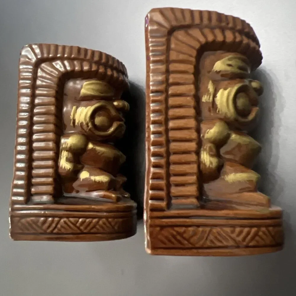 Vintage Brown Glaze Red Clay Tiki Salt & Pepper Shaker Set “Florida” 3.25” Japan